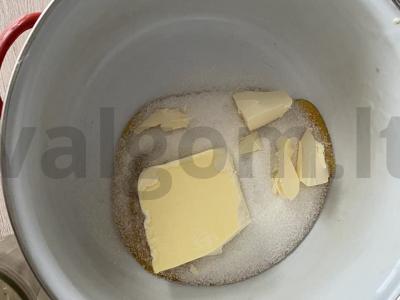 Švelnus medaus pyragas Žingsnis 6