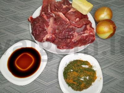 Gardi jautiena sojų padaže. pagrindine nuotrauka