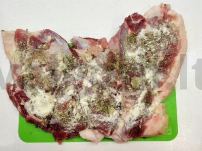 Aromatingas šventinis kiaulienos nugarinės užkandis Žingsnis 1