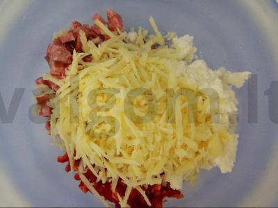 Originalus užkandis su dešra, paprikomis ir brynza Žingsnis 2