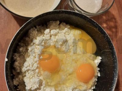 Sūrio pyragaičiai yra tikrai greiti Žingsnis 1