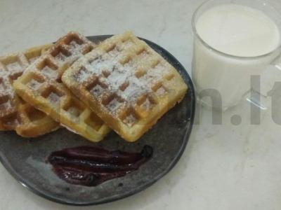 Gardūs belgiški vafliai pagrindine nuotrauka