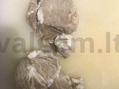 Kiaulienos haricot sriuba Žingsnis 1