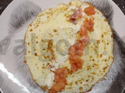 Rausvoji lašiša su omletu Žingsnis 3