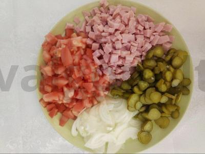 Purus pitos pyragas su kumpiu, daržovėmis ir sūriu Žingsnis 1