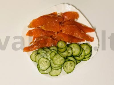 Pita ritinėlis su lašiša ir varške Žingsnis 1
