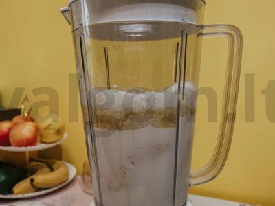 Bananiniai vafliai Žingsnis 1