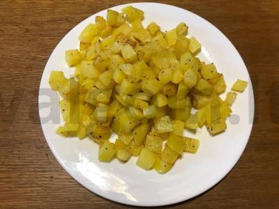 Aromatingi troškinti kopūstai Žingsnis 1