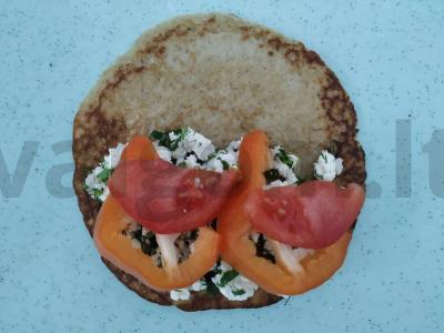 Avižiniai blyneliai su sūrio ir daržovių įdaru Žingsnis 3