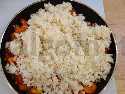 Vietnamietiški ryžiai su krevetėmis ir ananasais Žingsnis 3