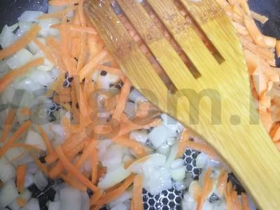 Labiausiai paplitusi vištienos sriuba Žingsnis 3