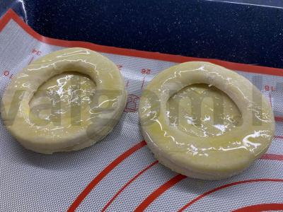 Sluoksniuotos tešlos kepiniai volovanes Žingsnis 3