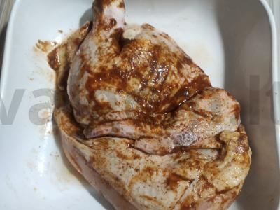 Kepta vištiena su adžika ir naminiu česnakiniu aliejumi Žingsnis 1