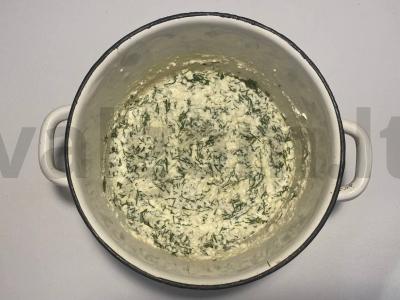 Varškės sūris su krapais ir česnakais Žingsnis 3