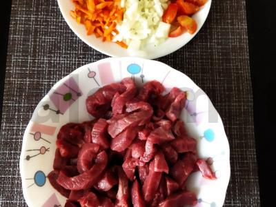 Labai švelnus jautienos guliašas Žingsnis 2