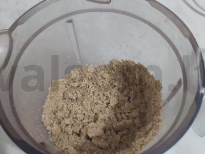 Riešutų ir citrinų sausainiai Žingsnis 1