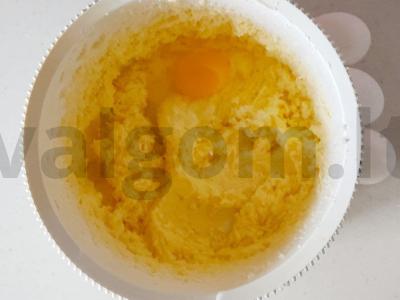 Švelnus pyragas su varške Žingsnis 2