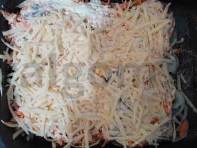 Lydekos su daržovėmis po sūriu Žingsnis 4