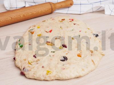 Kalėdinis stollen su migdolais Žingsnis 4