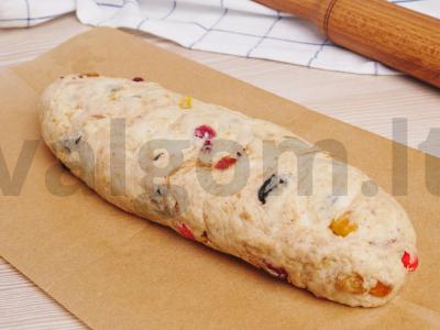 Kalėdinis stollen su migdolais Žingsnis 5