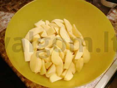 Kaimiškos bulvės su padažu Žingsnis 4