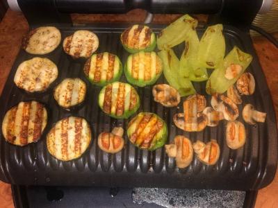 Aromatingos ant grotelių keptos daržovės Žingsnis 2