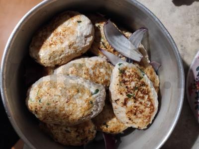 Dviejų rūšių maltos mėsos kotletai su varške Žingsnis 5