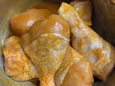 Skaniausias vištienos kojų marinatas su bulvėmis Žingsnis 1