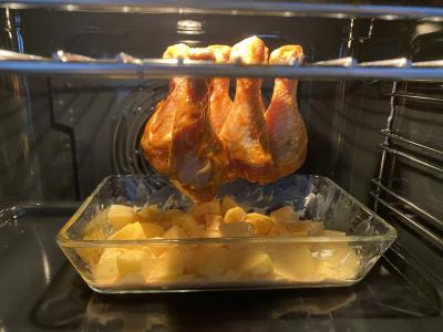 Skaniausias vištienos kojų marinatas su bulvėmis Žingsnis 2