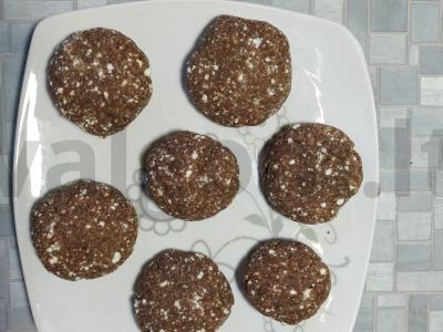 Kokosų sūrio pyragėliai iš linų sėmenų miltų Žingsnis 3