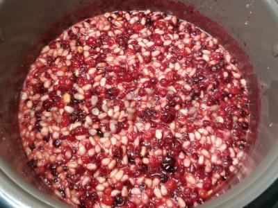 Naminė bruknių uogienė su kedro riešutais Žingsnis 2