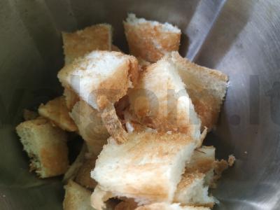 Kotletai su žaliaisiais svogūnais Žingsnis 3