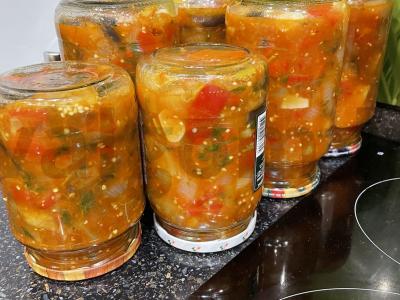 Ajapsandali salotos žiemai pagrindine nuotrauka