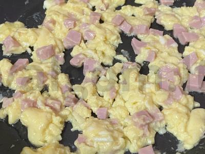 Omletas su dešrelėmis vaikų meniu Žingsnis 8