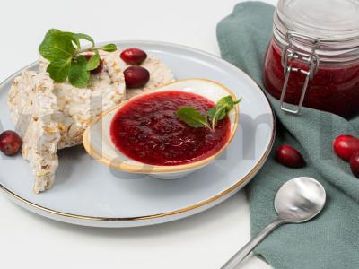 Fruktozės spanguolių uogienė pagrindine nuotrauka