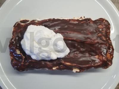 Erdvus meringue pyragas su lazdyno riešutais Žingsnis 5