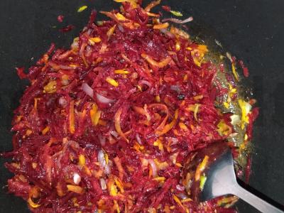 Jautienos barščiai katile Žingsnis 2