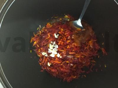 Jautienos barščiai katile Žingsnis 3