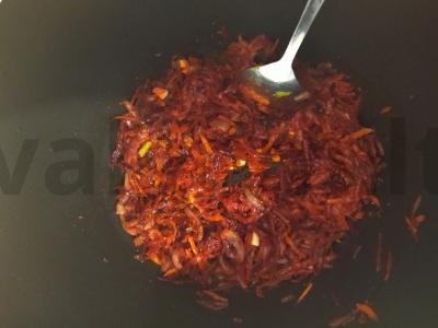 Jautienos barščiai katile Žingsnis 4