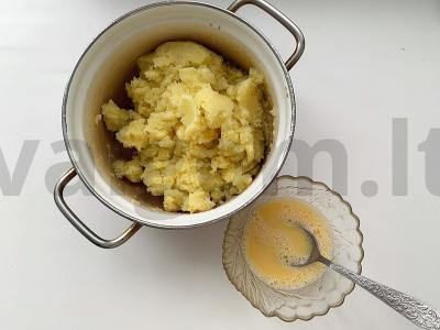 Bulvių paplotėliai su česnakais Žingsnis 1