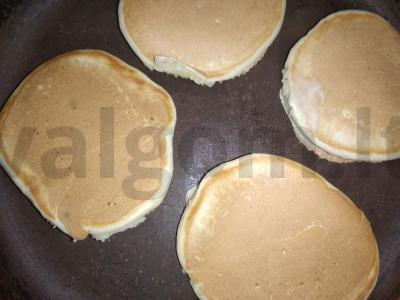 Mini blyneliai pusryčiams Žingsnis 6