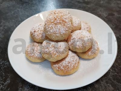 Kokosų rojaus sausainiai. pagrindine nuotrauka