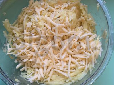 Naminiai draaniki su sūriu Žingsnis 3