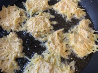 Naminiai draaniki su sūriu Žingsnis 7