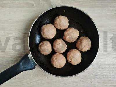 Mėsos kukulių kepsnys Žingsnis 1
