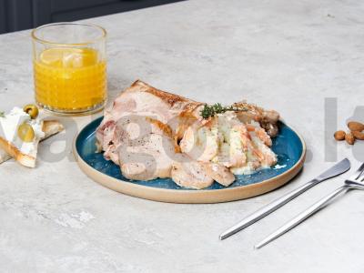 Kalakutiena su krevetėmis saldžiame padaže pagrindine nuotrauka