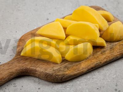 Mandarinų keptų bulvių receptas Žingsnis 1