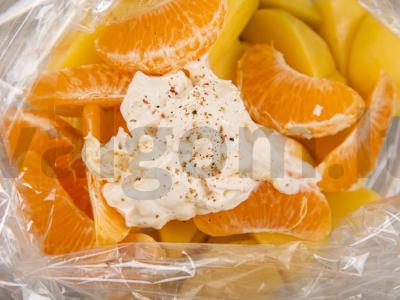 Mandarinų keptų bulvių receptas Žingsnis 4