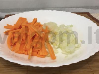 Funchoza su vištienos sparnais Žingsnis 3