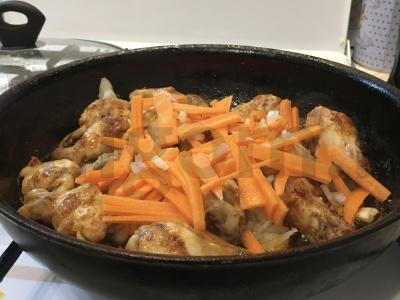 Funchoza su vištienos sparnais Žingsnis 4